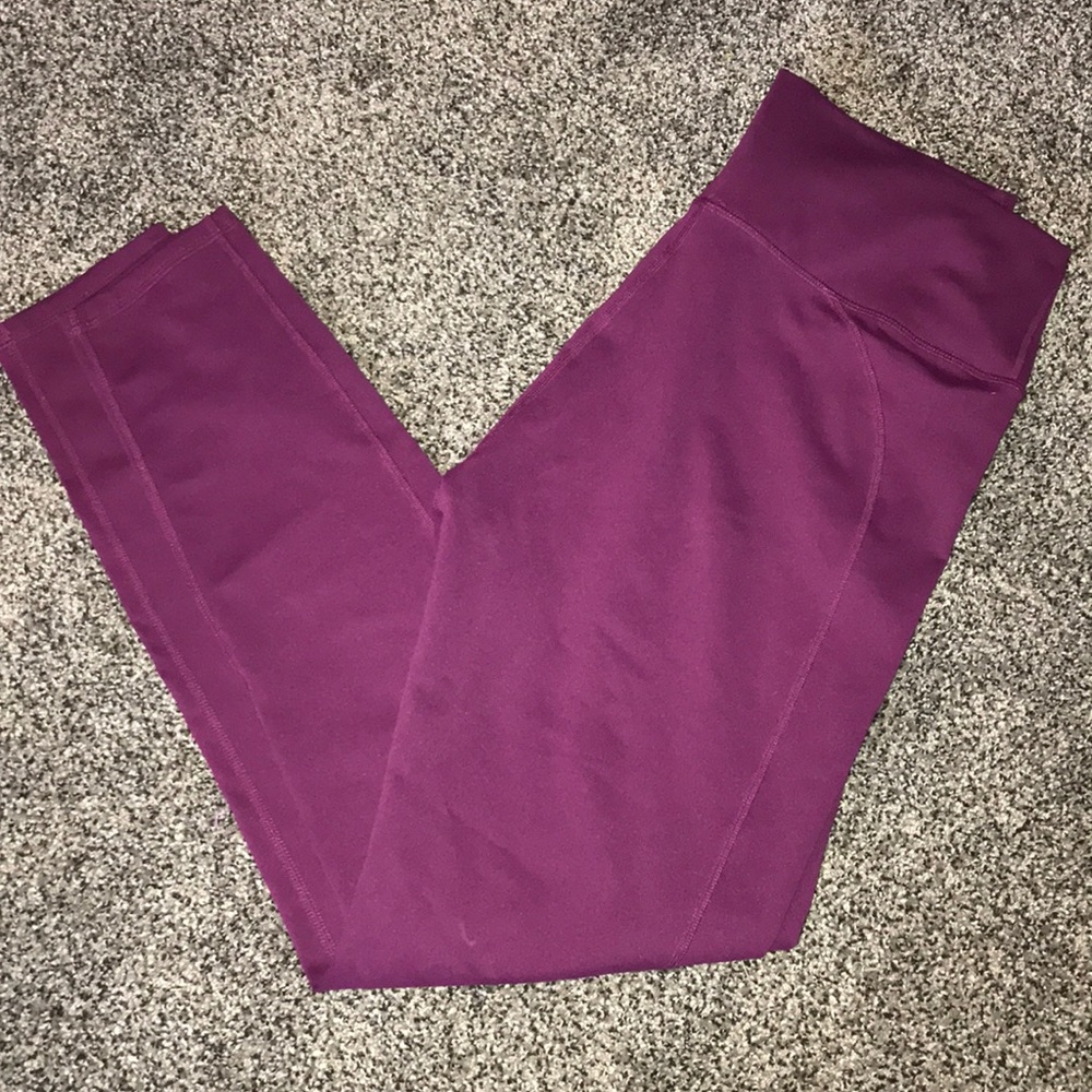 💕Plum leggings💕 fabletics